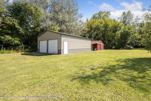1661 W Cutler Road, Dewitt, MI 48820
