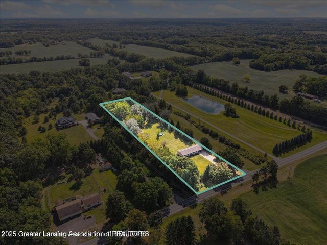 1661 W Cutler Road, Dewitt, MI 48820