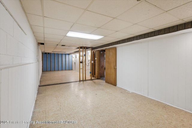 1661 W Cutler Road, Dewitt, MI 48820