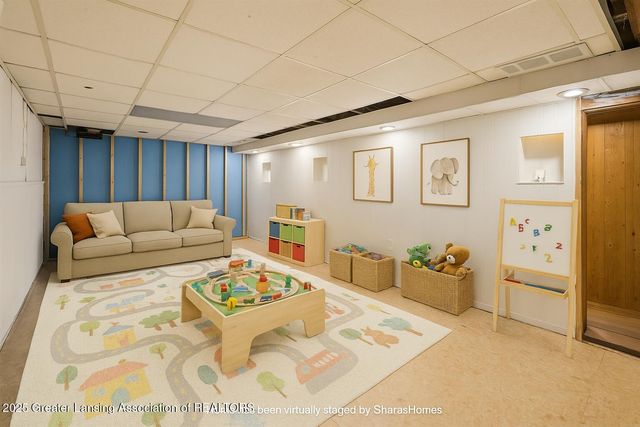 1661 W Cutler Road, Dewitt, MI 48820