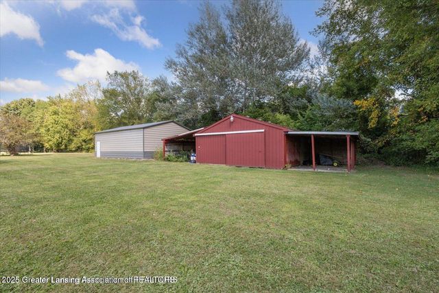 1661 W Cutler Road, Dewitt, MI 48820