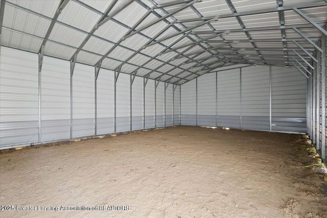 1661 W Cutler Road, Dewitt, MI 48820