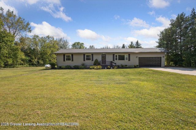 1661 W Cutler Road, Dewitt, MI 48820