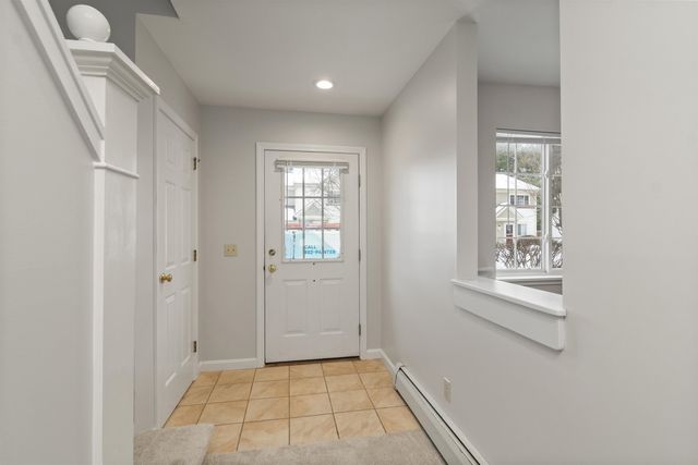 31 Steeplebush Road, Essex, VT 05452