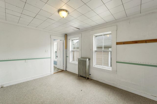 66 Ash Street, Manchester, NH 03104