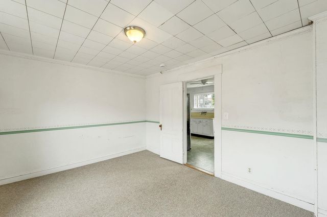 66 Ash Street, Manchester, NH 03104