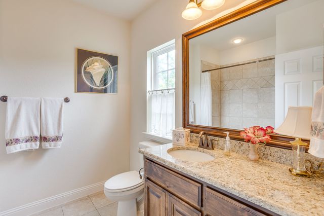 3318 W 5th Street, Fort Worth, TX 76107