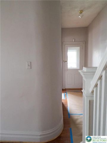 1327 West Gordon Street, Allentown City, PA 18102