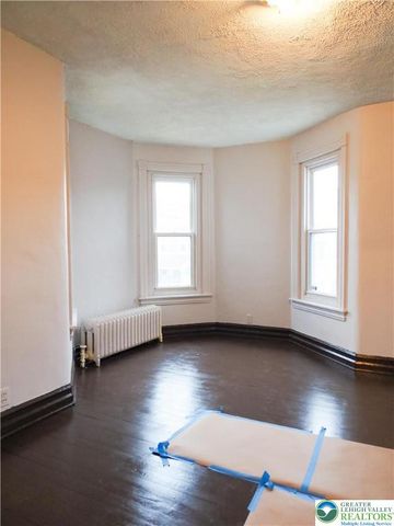 1327 West Gordon Street, Allentown City, PA 18102