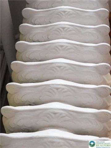 1327 West Gordon Street, Allentown City, PA 18102