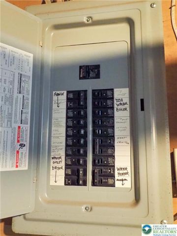 1327 West Gordon Street, Allentown City, PA 18102