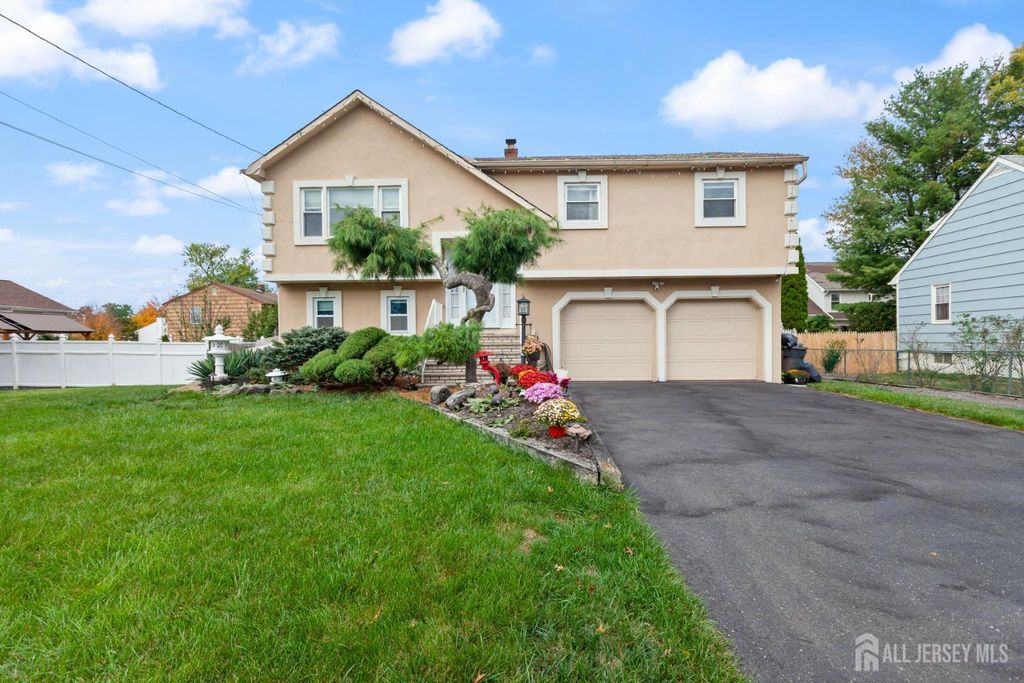 132 Somerset Avenue, South Plainfield, NJ 07080