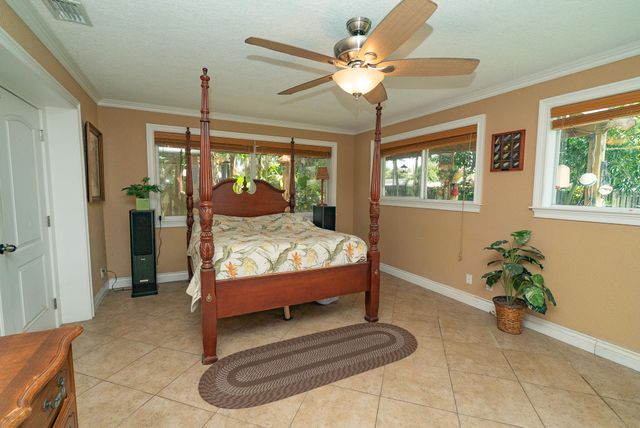 820 SW 18th Court, Fort Lauderdale, FL 33315