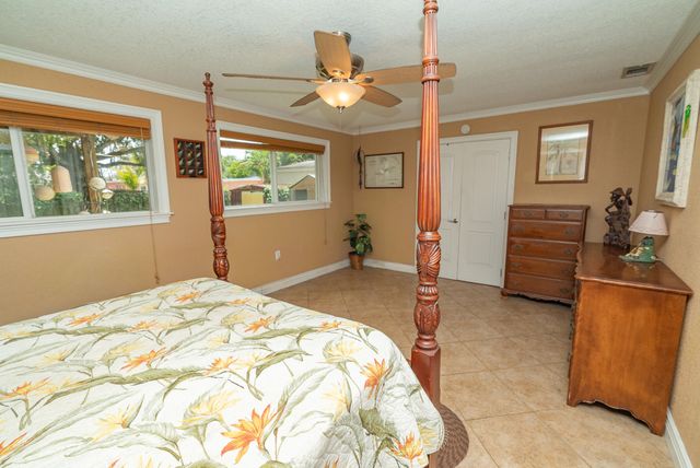 820 SW 18th Court, Fort Lauderdale, FL 33315