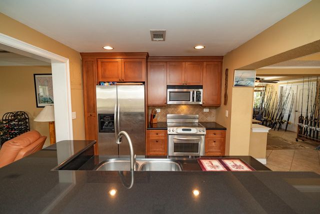 820 SW 18th Court, Fort Lauderdale, FL 33315