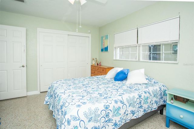 6701 31ST AVENUE N, St Petersburg, FL 33710