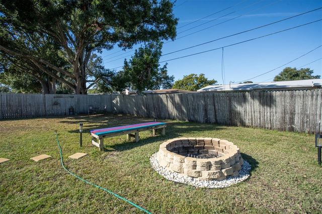 6701 31ST AVENUE N, St Petersburg, FL 33710