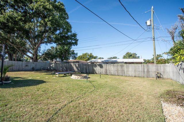 6701 31ST AVENUE N, St Petersburg, FL 33710