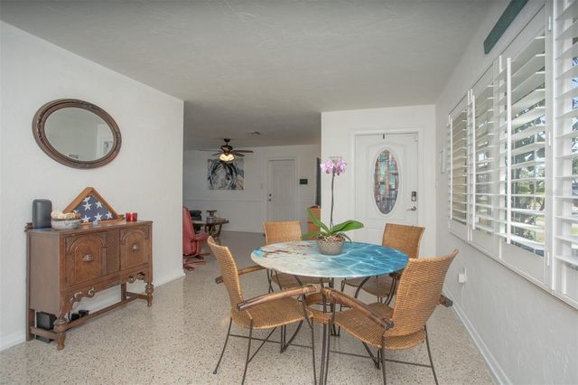 6701 31ST AVENUE N, St Petersburg, FL 33710