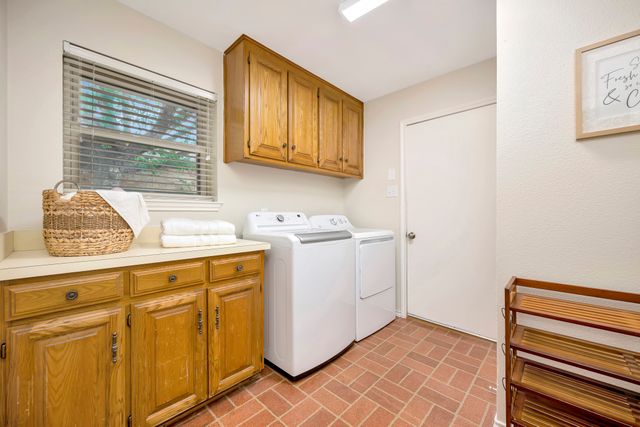 5517 Chimney Rock Road, Fort Worth, TX 76112