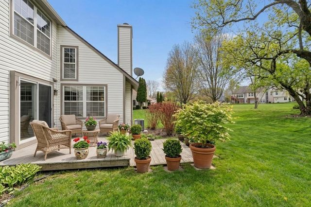 938 Chase Court, Gurnee, IL 60031