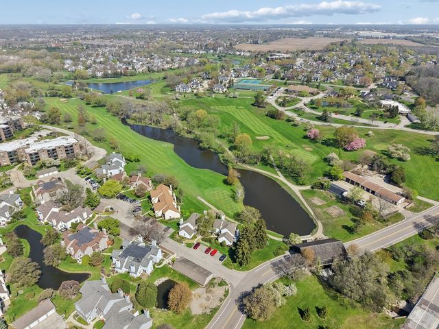 938 Chase Court, Gurnee, IL 60031