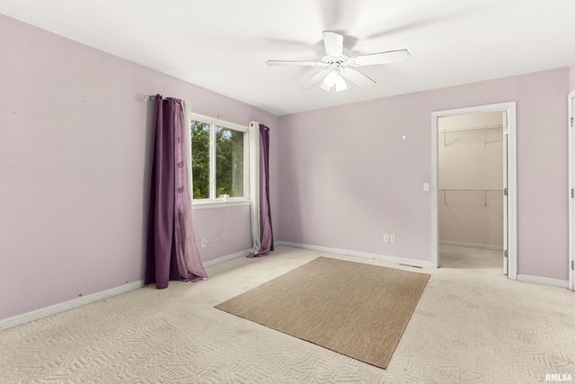 3510 N Kingston Dr Apt 27, Peoria, IL 61604