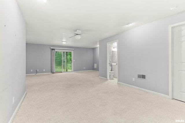 3510 N Kingston Dr Apt 27, Peoria, IL 61604