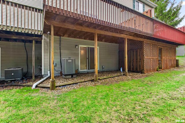 3510 N Kingston Dr Apt 27, Peoria, IL 61604