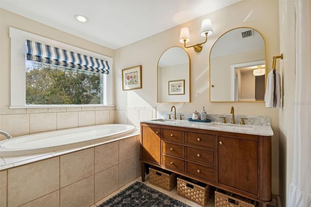 231 W JEAN STREET, Tampa, FL 33604