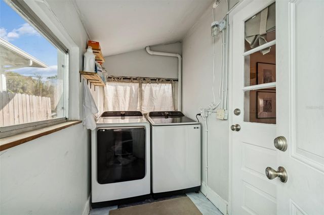 231 W JEAN STREET, Tampa, FL 33604