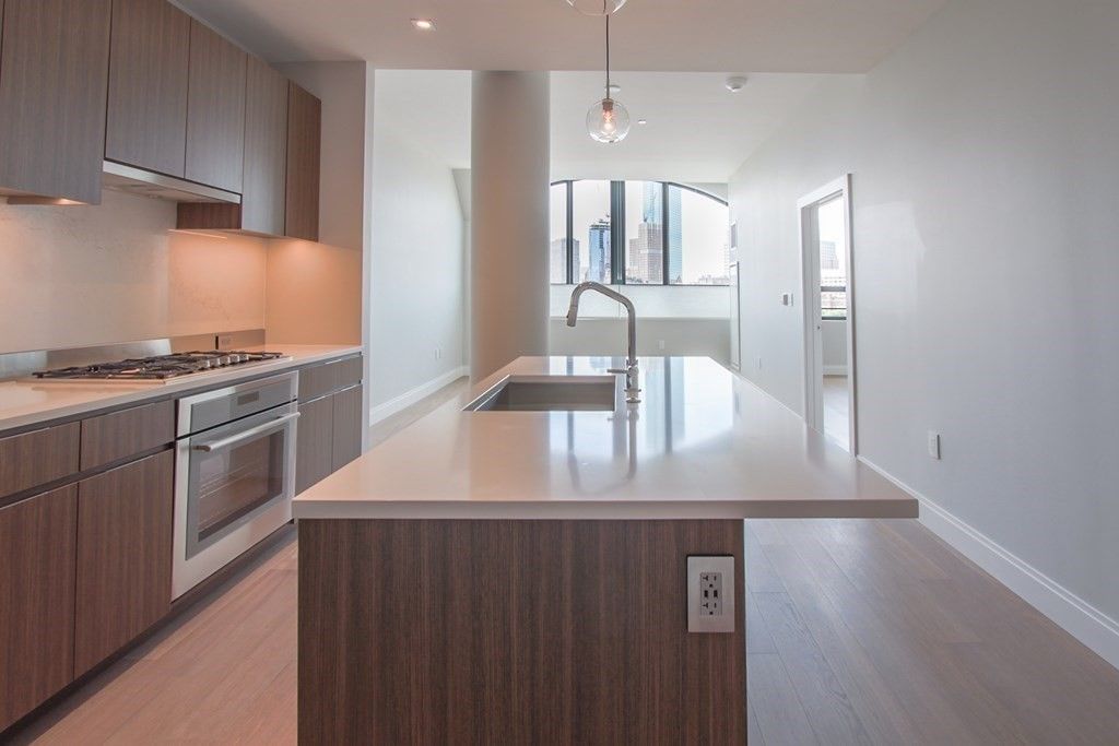 100 Shawmut Ave 603, Boston, MA 02118