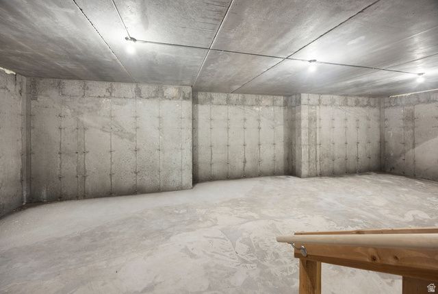 3232 W JAYDEN MAE DR, Bluffdale, UT 84065