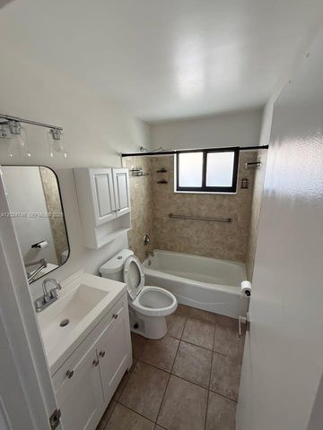 1021 W Las Olas Blvd 3, Fort Lauderdale, FL 33312