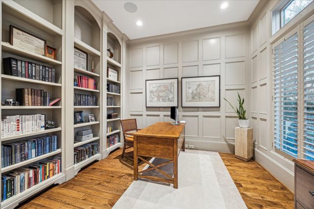 6014 Floyd Street, Houston, TX 77007