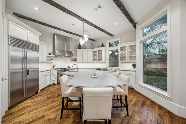 6014 Floyd Street, Houston, TX 77007