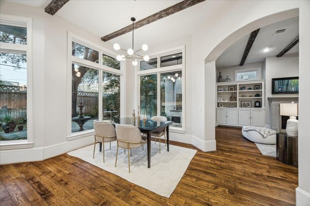 6014 Floyd Street, Houston, TX 77007