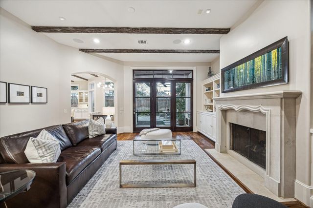 6014 Floyd Street, Houston, TX 77007