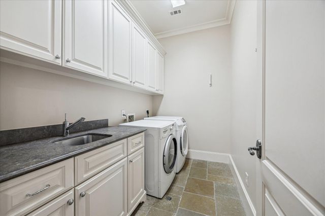 6014 Floyd Street, Houston, TX 77007