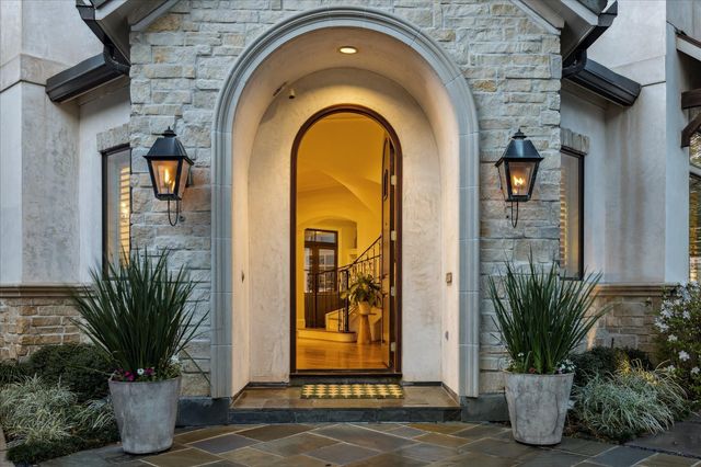 6014 Floyd Street, Houston, TX 77007