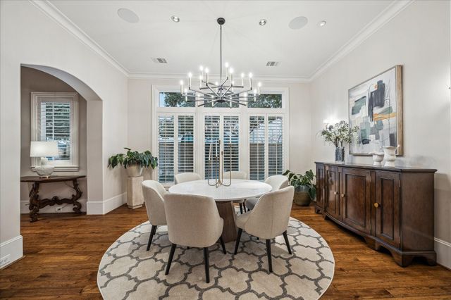 6014 Floyd Street, Houston, TX 77007