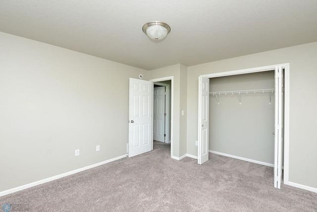 8037 Goldfinch Drive, Horace, ND 58047