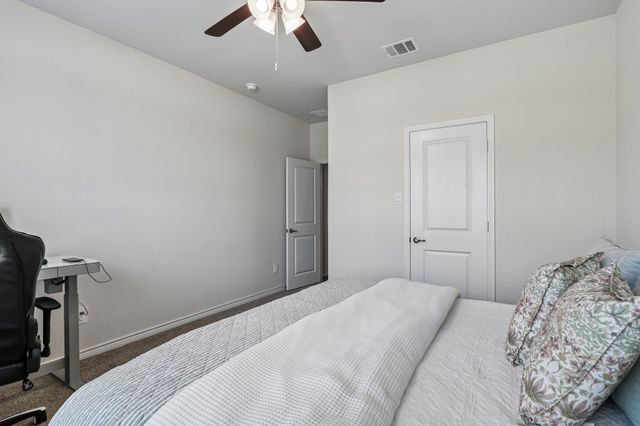 9808 Fall Brook Drive, Aubrey, TX 76227