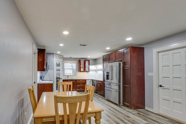 19629 Valentine, Kemp, TX 75143
