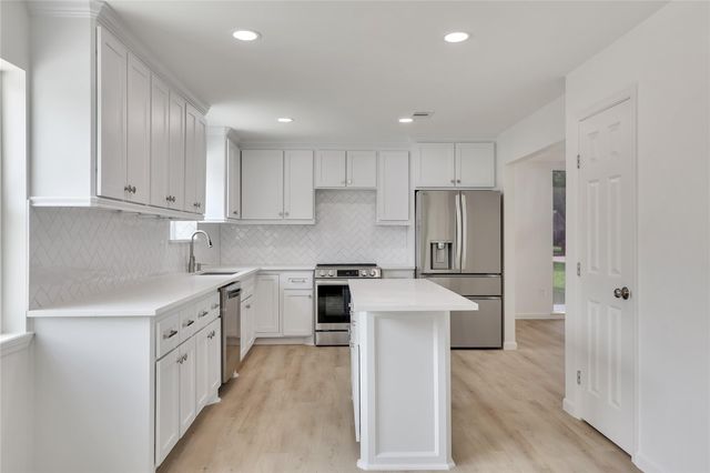 1503 Bamwick Drive, Houston, TX 77090