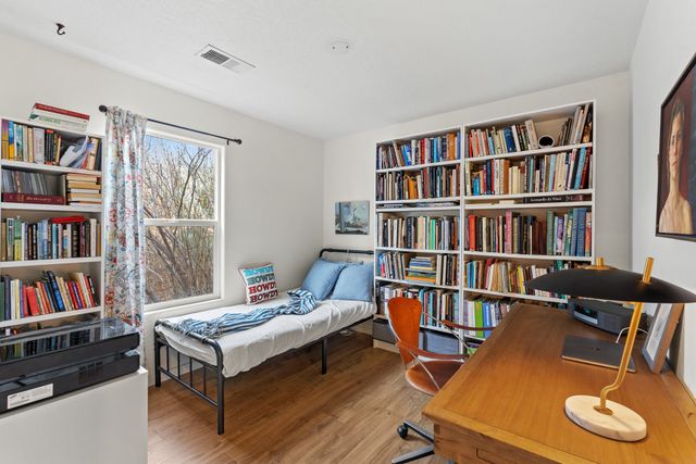 6927 Golden Mesa, Santa Fe, NM 87507