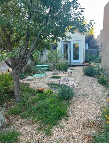 6927 Golden Mesa, Santa Fe, NM 87507