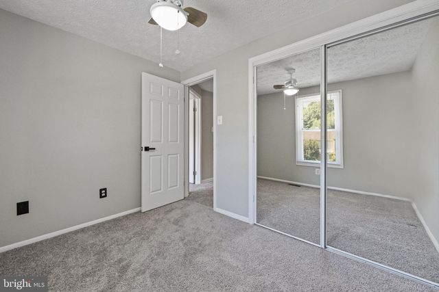 7406 GOLDEN HORSESHOE CT, Springfield, VA 22153
