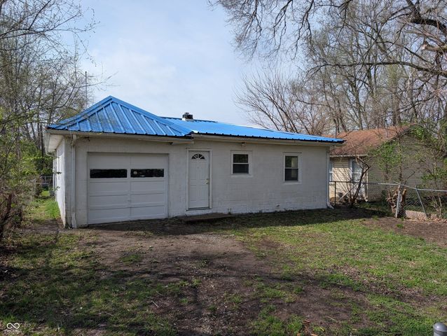 1720 W 24th Street, Anderson, IN 46016
