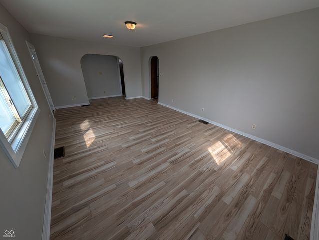 1720 W 24th Street, Anderson, IN 46016